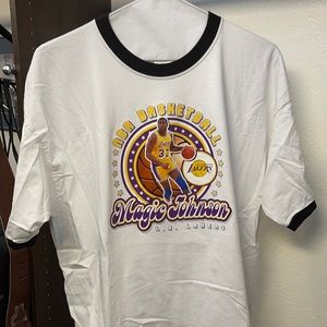 Men’s Magic Johnson lasers tshirt XXL